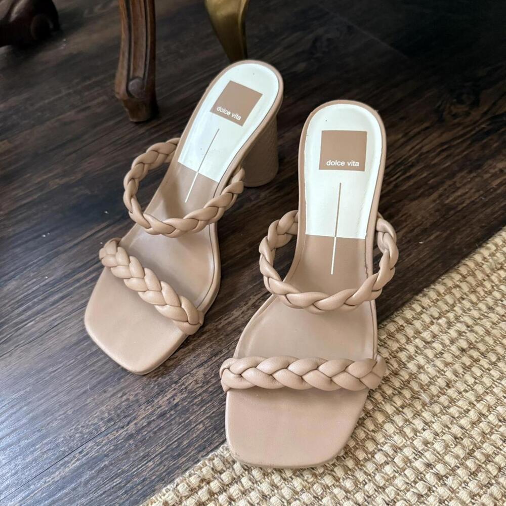 Dolce Vita Women's Tan and Cream Sandal